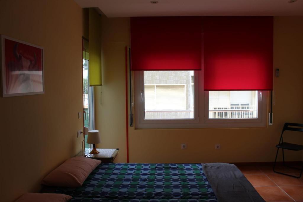 Apartaments Oller Centro Roses Bagian luar foto